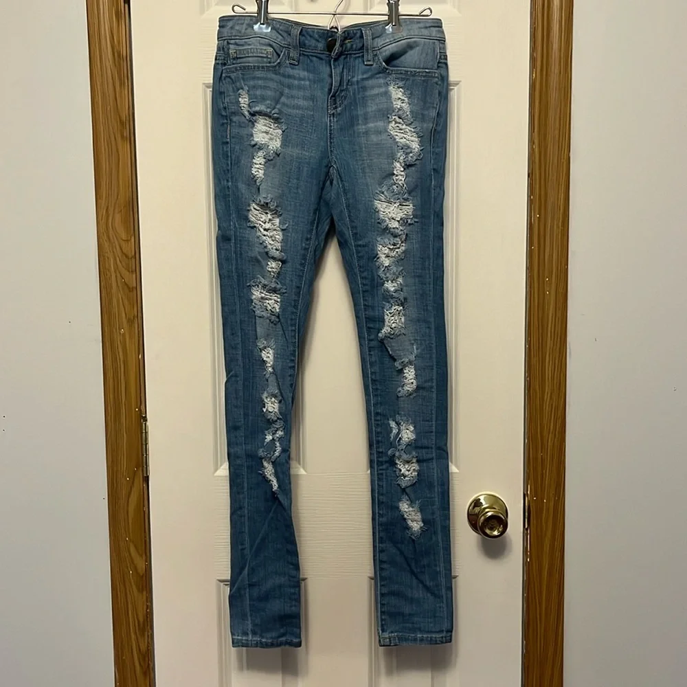 Light-Medium Wash Skinny Jeans - Picture 1 of 2